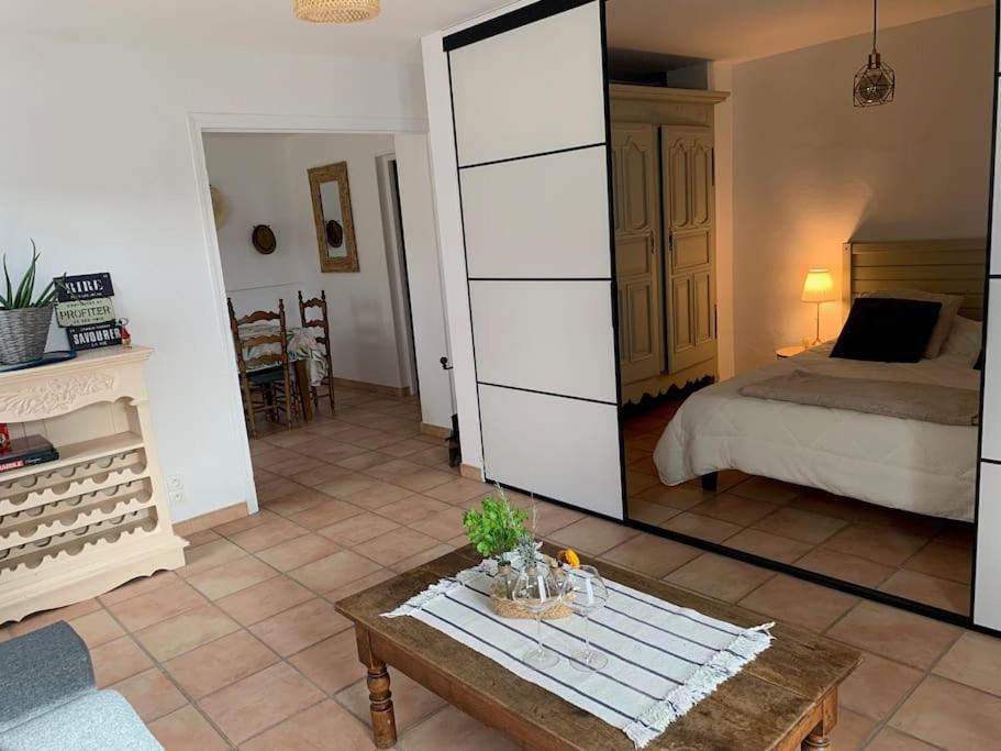 Les Loges De Bacchus L'Epicurieux Apartment Chonas-lʼAmballan Exterior foto